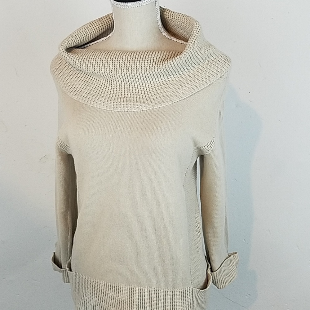 Leo & Nicole sweater